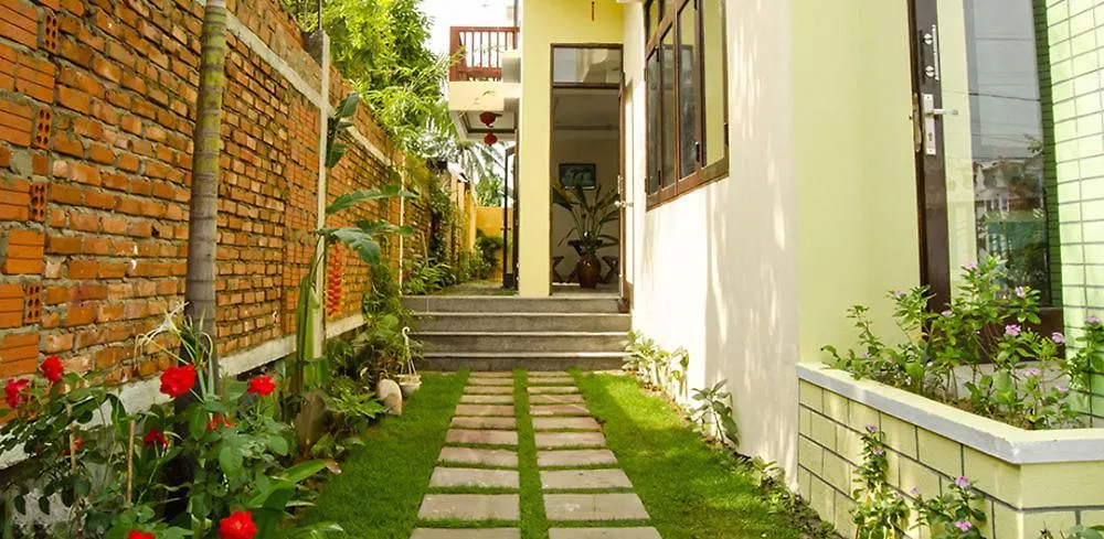 Vip Garden Villa And Pool Hoi An , 3*,